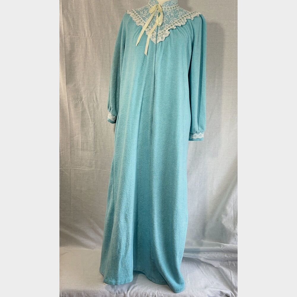 Vintage 70s It's A Charm Aqua Terry Cloth Robe Lace Trim Zip Front USA